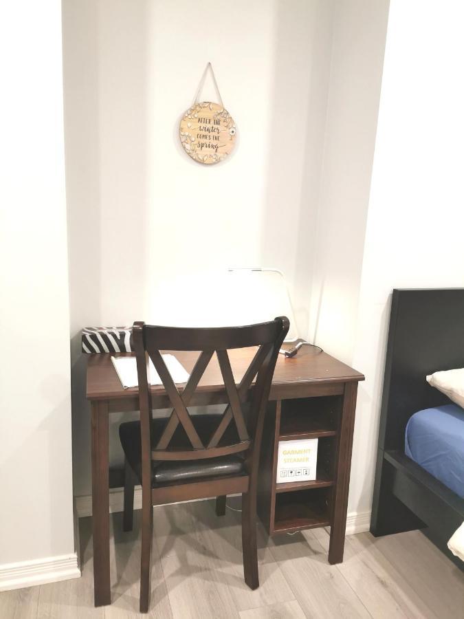 Perfect Location Comfort Private House Lower Level 2 Bedroom Unit Mississauga Exteriör bild