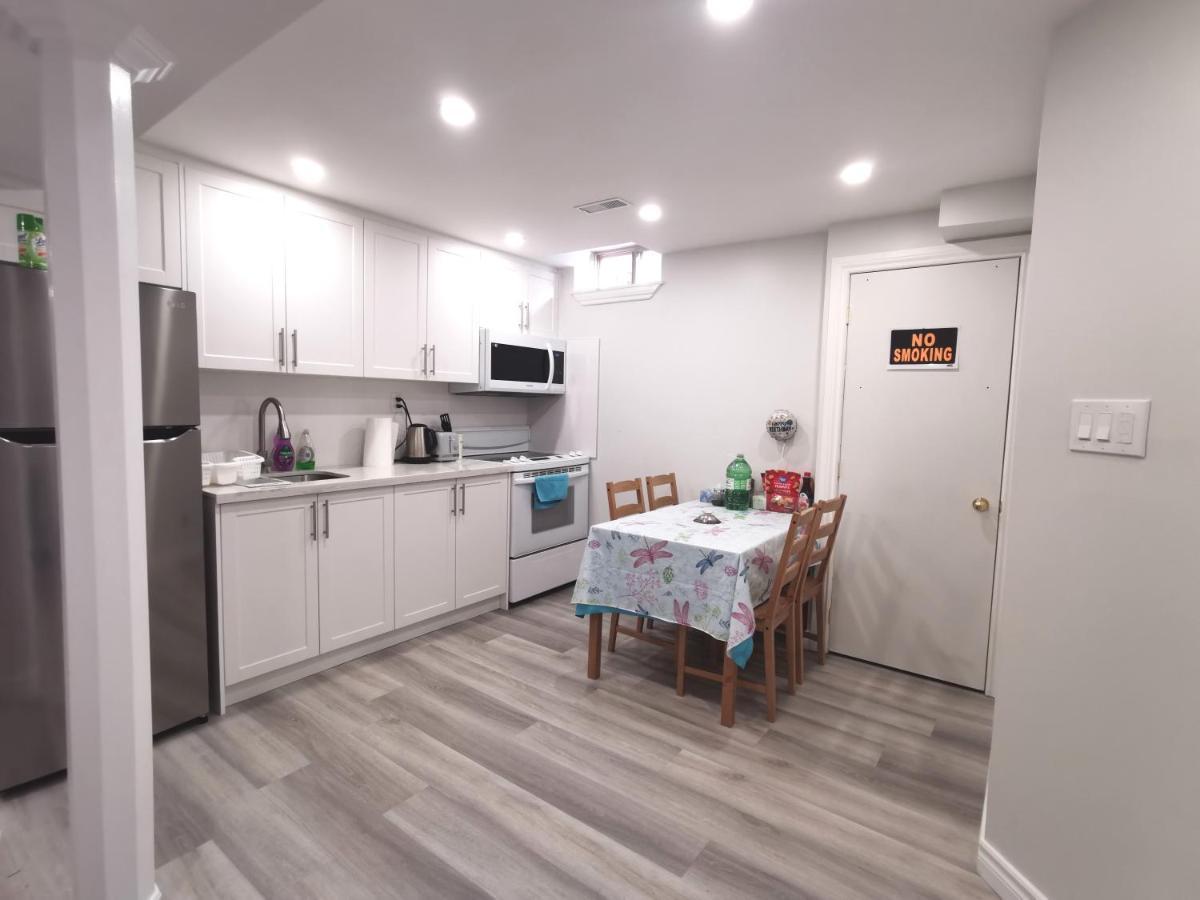 Perfect Location Comfort Private House Lower Level 2 Bedroom Unit Mississauga Exteriör bild