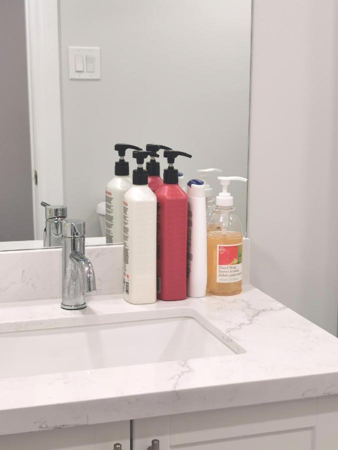 Perfect Location Comfort Private House Lower Level 2 Bedroom Unit Mississauga Exteriör bild